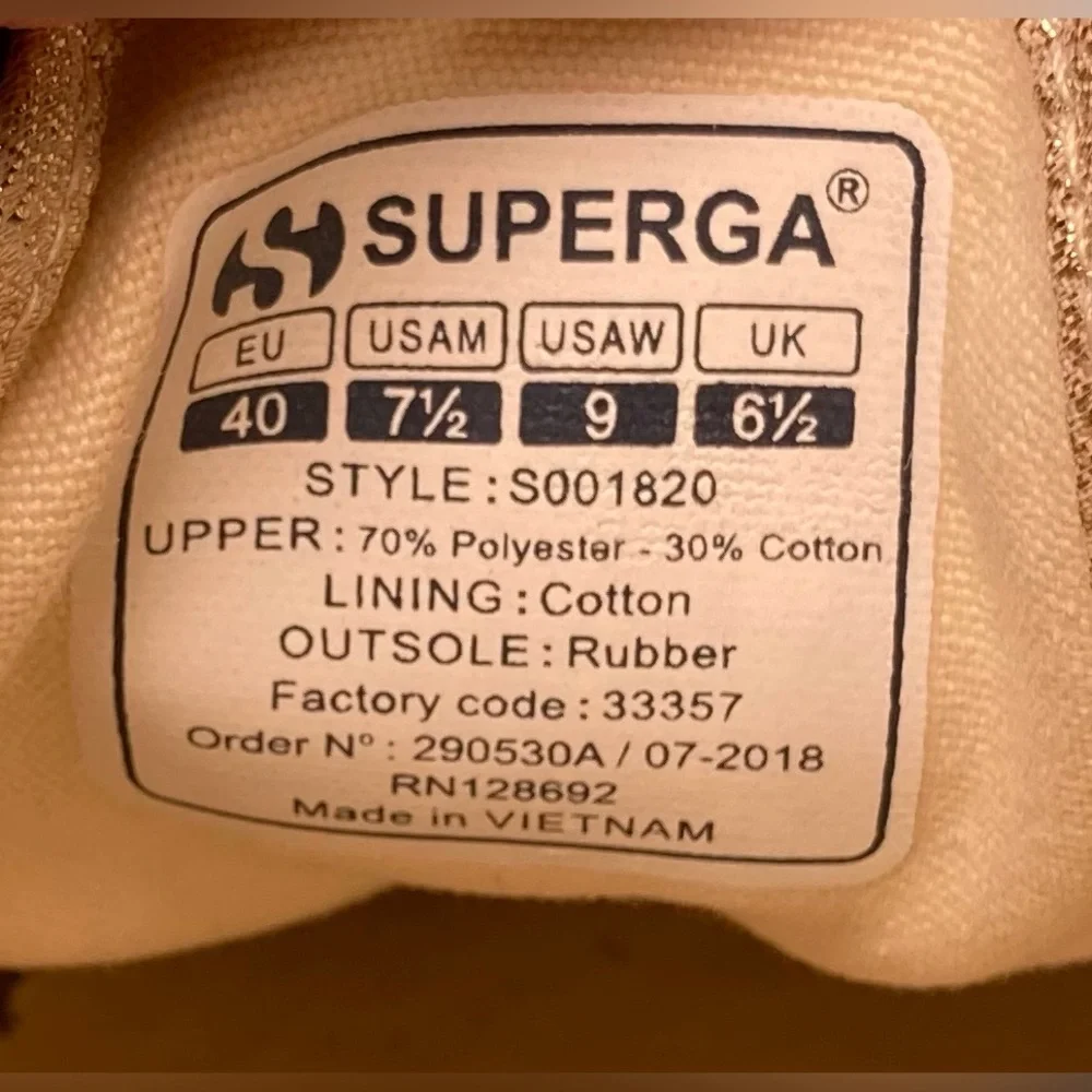 Superga 🟣 2750 Size 9 Gold Metallic Sneakers